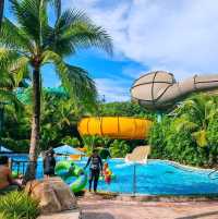 พาเล่นสวนน้ำ Aquatopia ในหน้าฝน