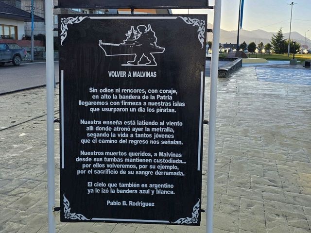 해외여행 우수아이아의 추모 공원 Plaza Islands Malvinas