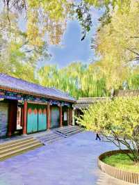 A Regal Escape from Beijing’s Summer Heat at Prince Kung’s Mansion