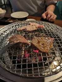 Yakiniku Oniku to Gohan อย่าลืมโทรจองก่อนนะ