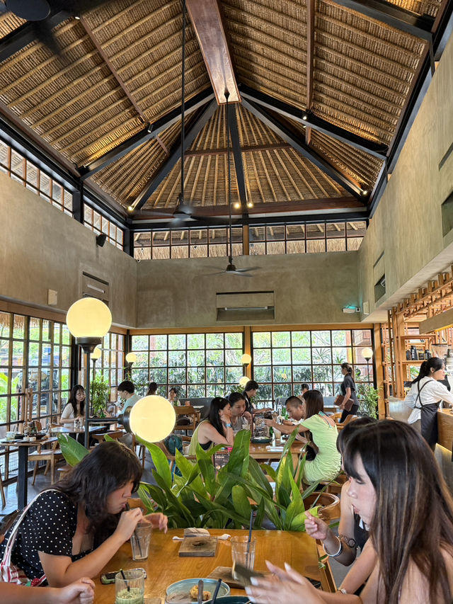 PISON Bali｜藏在熱帶綠意裡的靈感補給站 🌴☕️