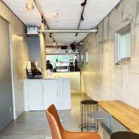 Coffee Sharp Bar