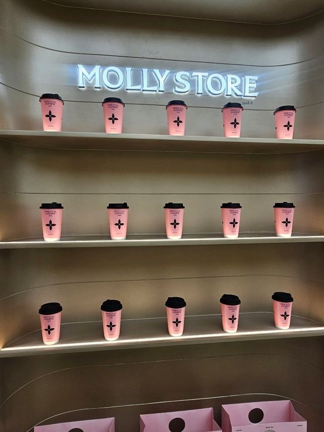 Molly tea@one bangkok ชานมมะลิที่1ในใจ