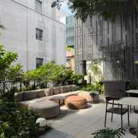 🇸🇬 21 Carpenter Hotel: A Homey Retro Vibe in the City Center