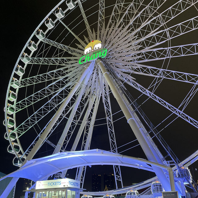 เอเชียทีค เดอะ ริเวอร์ฟรอนท์