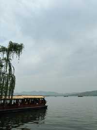 เดินเล่นรอบทะเลสาป xihu