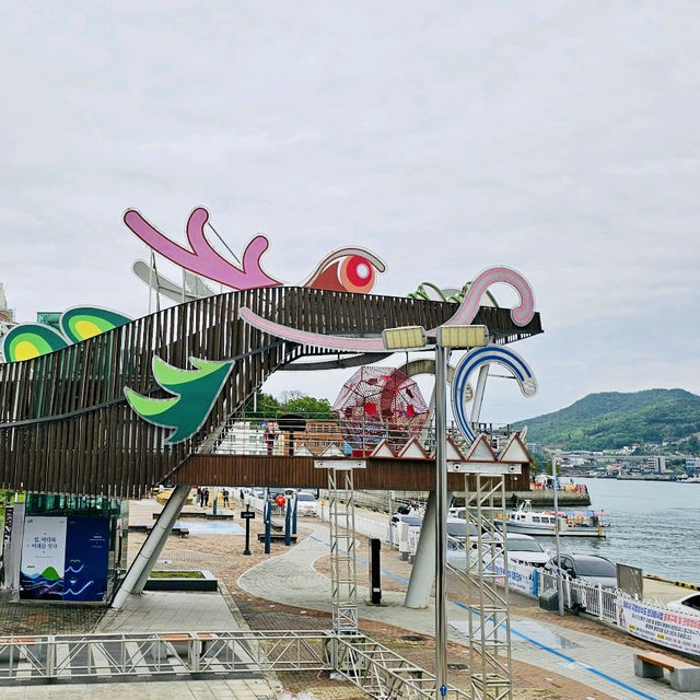 Yi Sun-sin Square: A Powerful Tribute in Yeosu's Heart