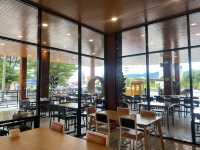 บุหงา คาเฟ่แอนด์ เรสเทอรอน ใจกลางเมืองหาดใหญ่