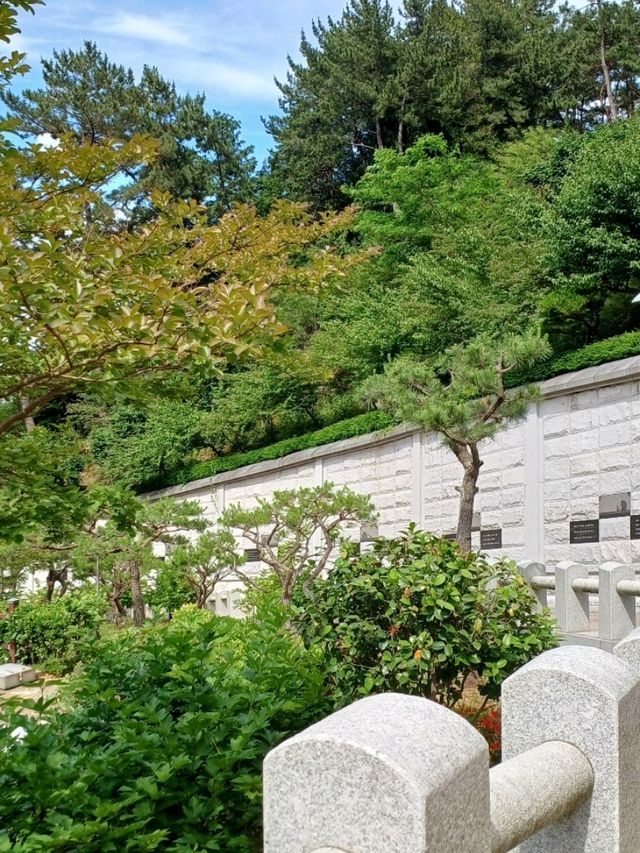 친구와 마주 앉아 나눈 잔잔한 속마음