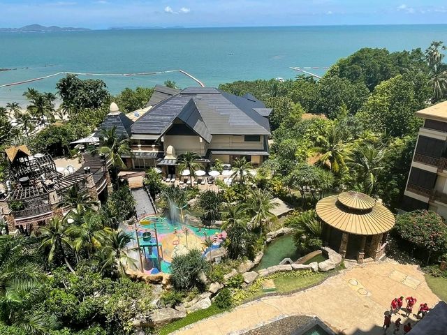 Centara Grand Mirage Beach Resort Pattaya 