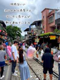 願い事を書いたランタン(天燈)を飛ばそう