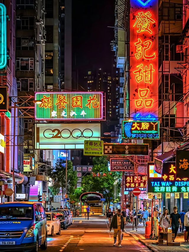 夜晚的香港，才是這座城市最動人的樣子