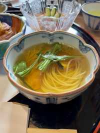 【奈良・三輪】色とりどりの手延べ素麺で味わう三輪の四季「千寿亭」