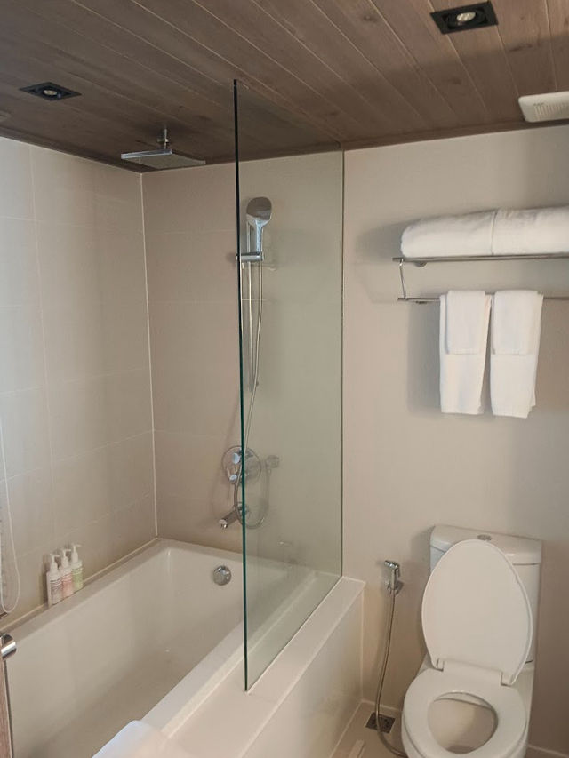Avani Pattaya: Your Tropical Haven