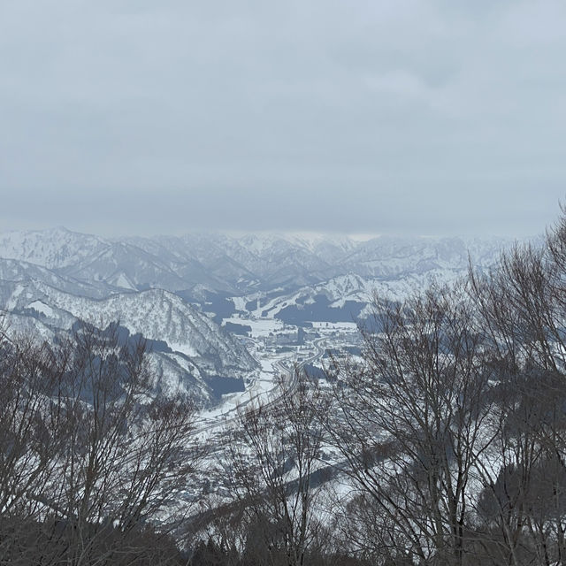 Snowboarding in Japan 🇯🇵