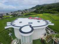 헬로키티의 섬 아와지시마! Hello Kitty Show Box(HELLO KITTY APPLE HOUSE)