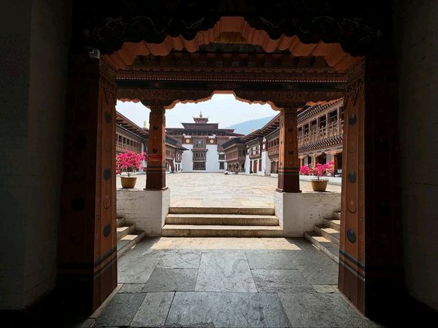 Wandering Wangdue Phodrang