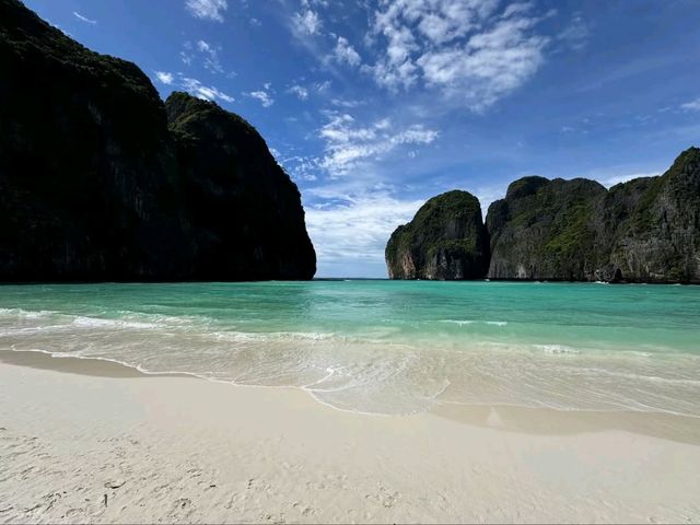Postcard Paradise IRL, Maya Bay is Unreal