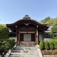 🍵⛩️🏮 Strolling Through Ninenzaka & Sannenzaka – Kyoto’s Timeless Slopes