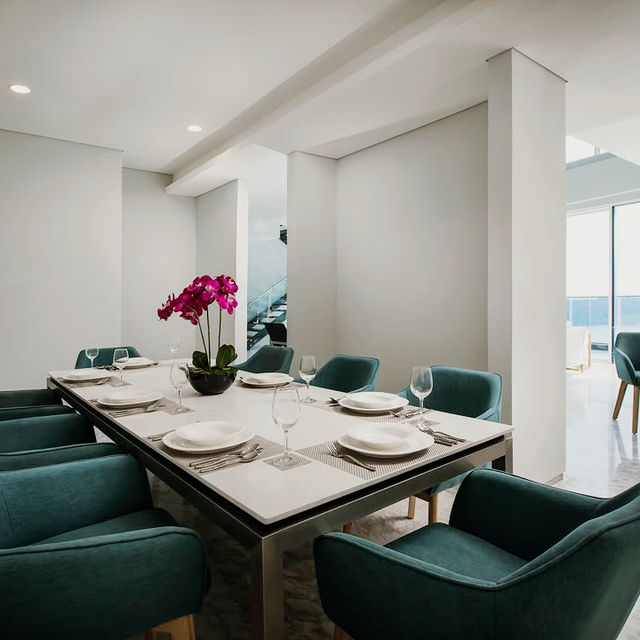 Seaside Sophistication and Marina Dreams