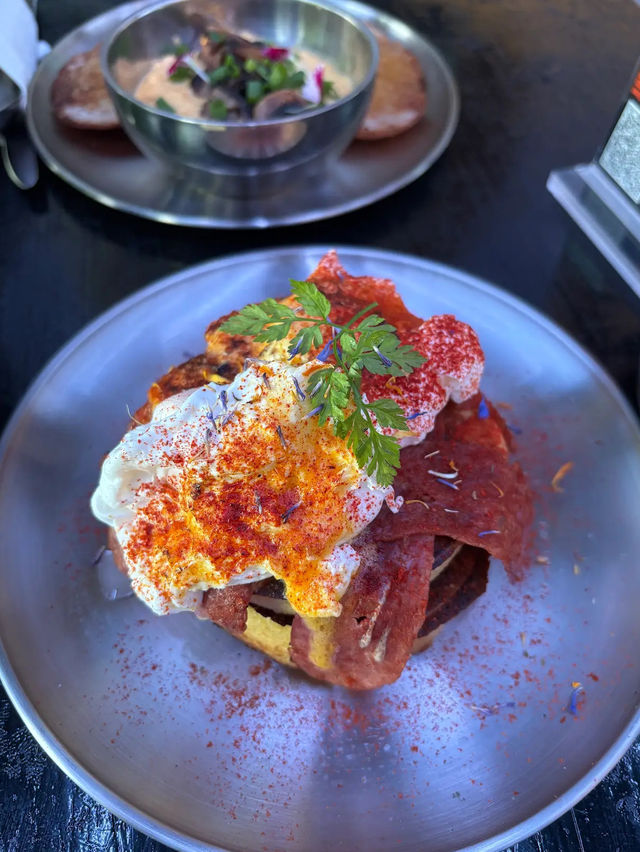 Fox Paradox, Ampang’s Halal Brunch Rebel