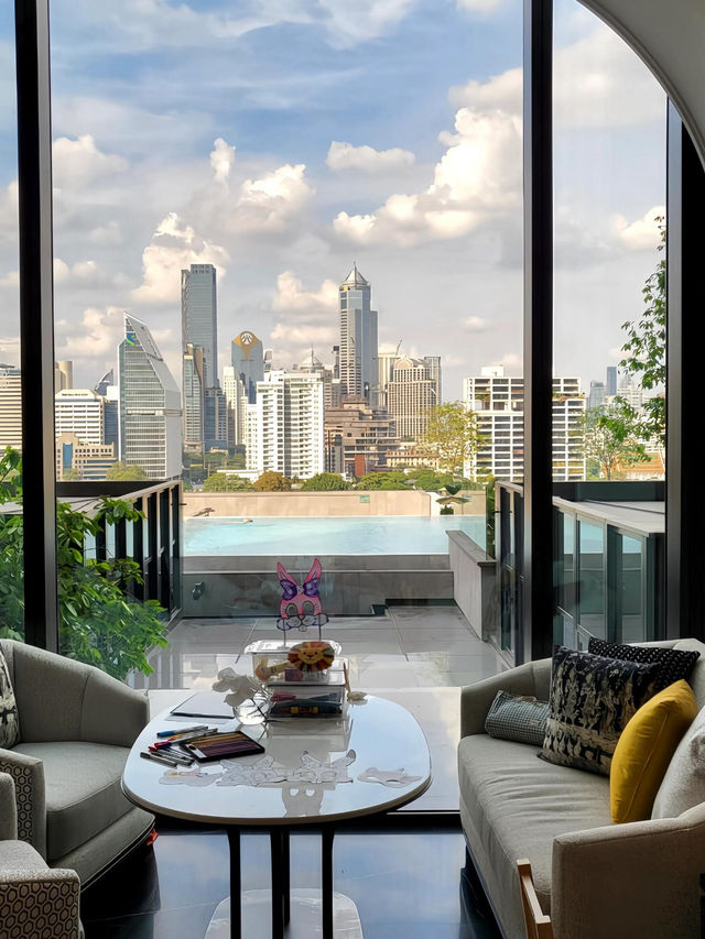 Ritz-Carlton Bangkok 🥘 🏨 