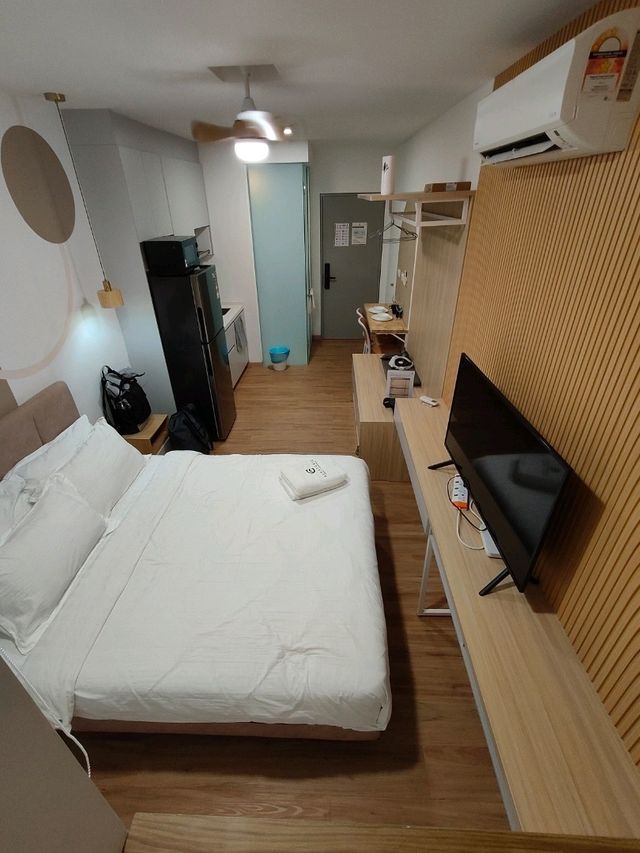 Riviera City Hotel by Guestonic: Luxe Comfort at Budget Ease 🌃🛏️🍵