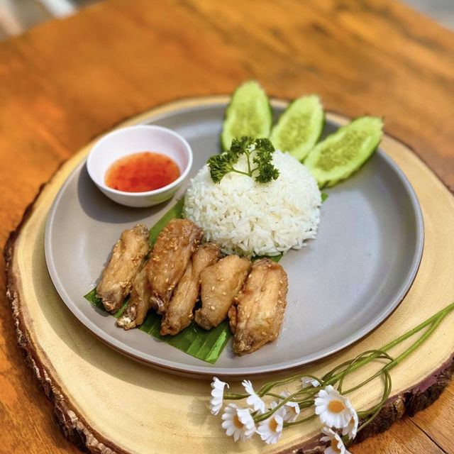 🌟คาเฟ่บางแสน คาเฟ่สุดชิลอาหารเครื่องอร่อย