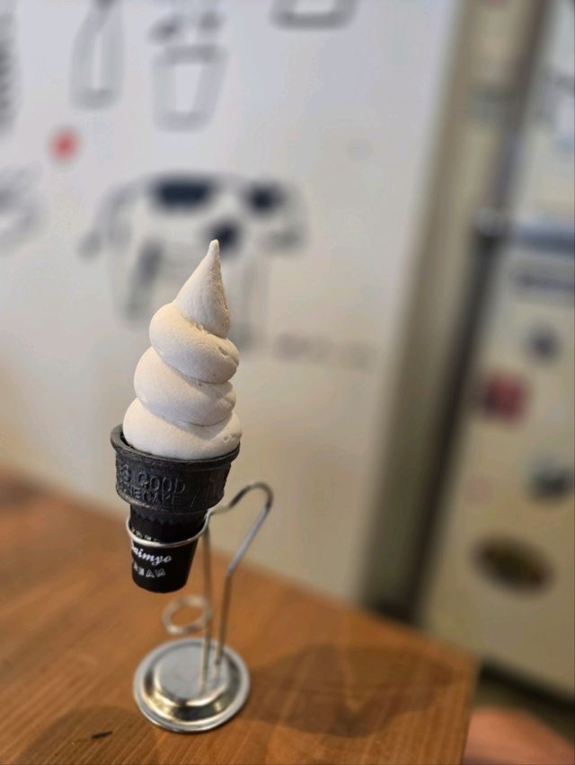 후쿠오카여행 아이스크림 맛집 大名ソフトクリーム 大名店