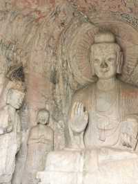 Stone Buddhas at Longmen Grottoes