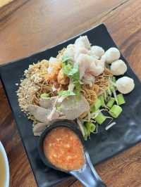 ก๋วยเตี๋ยวป๊อกป๊อกนายหงวน สาขาบางแสน