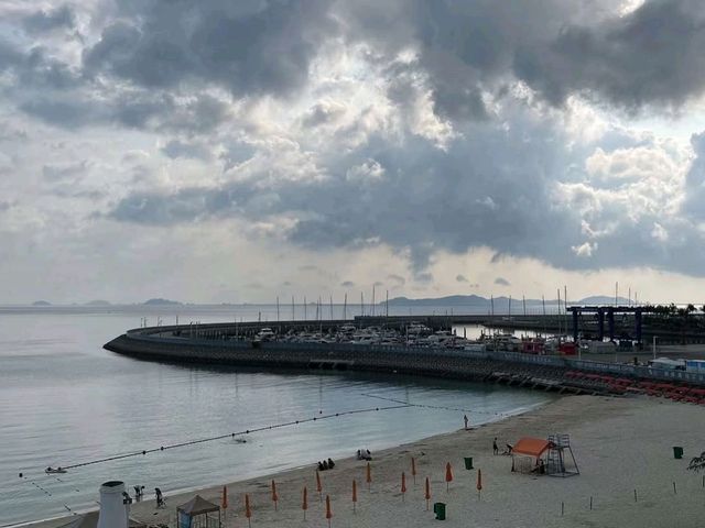 Mirs Bay Is the Chill Beach Day You Didn’t Know You Needed