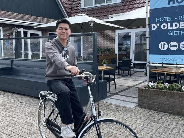 🚲 在童話運河中慢行｜羊角村單車＋遊船日記