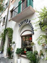 โรงแรมที่ฟูก๊วก Lotus Home&Cafe 