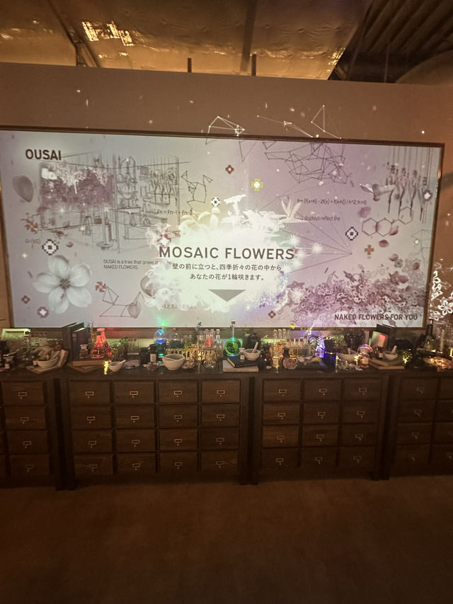 📍 NAKED FLOWERS FOR YOU（東京・有楽町マルイ8階）