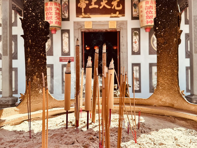 「信仰與文化的交融,是一座城市最深的底蘊。」 「信仰與文化的交融,是一座城市最深的底蘊。」