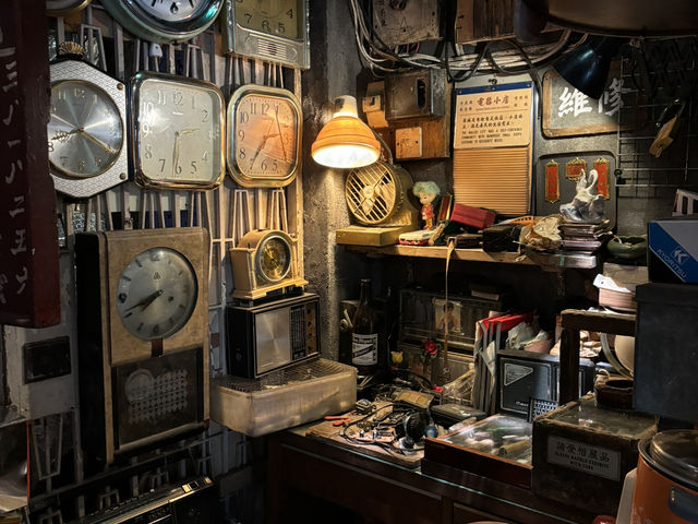 香港展覽：「九龍城寨光影之旅」電影場景展