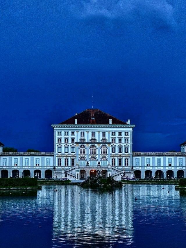 👑 Nymphenburg Palace – Bavaria’s Royal Splendor 👑