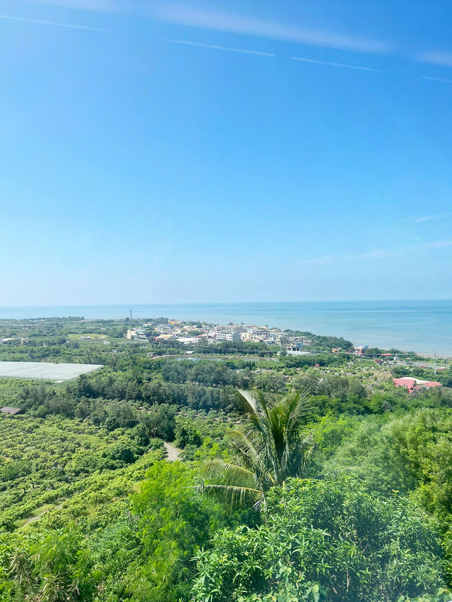 屏東枋山鄉｜海與芒果交會的山腰小鎮：沿著海台一線看藍、在果園裡聞到夏天 🍋🌊