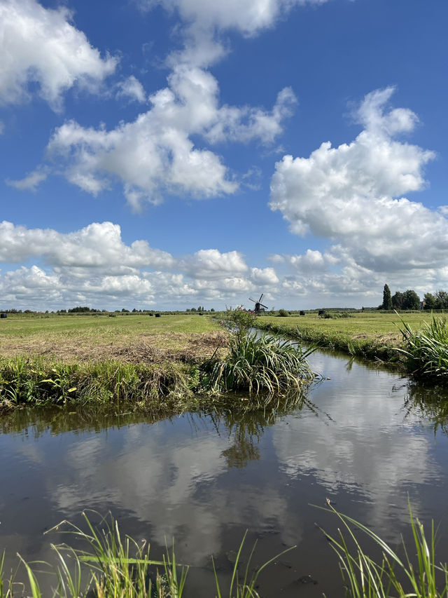 🌿 A Timeless Windmill Village: Zaanse Schans Adventure 