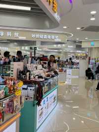 來深圳怎能錯過華強北， 一個高科技的旅游勝地