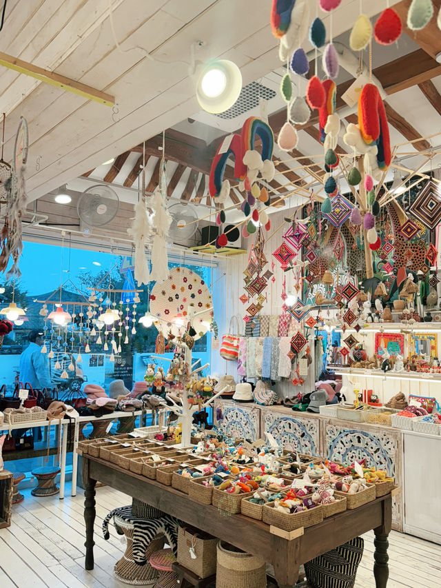 경주에서 인테리어 소품을 구경하며 데이트를 즐겨보세요😆😆 경주에서 인테리어 소품을 구경하며 데이트를 즐겨보세요😆😆