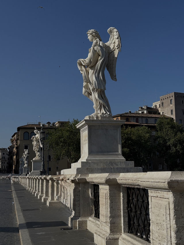 산탄젤로 다리에서 만난 로마의 천사의 성