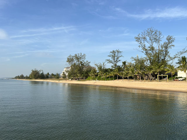 🇻🇳🏖️Sunset Sanato Beach Club — Bãi biển Sunset Sanato ｜把落日變成藝術展（上集）