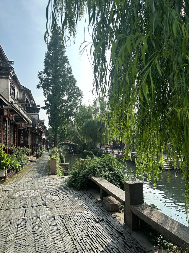 去蘇州，千萬別錯過中國有名的水鄉古鎮  - 周莊✨