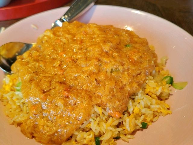 北京樓的填鴨和蟹粉