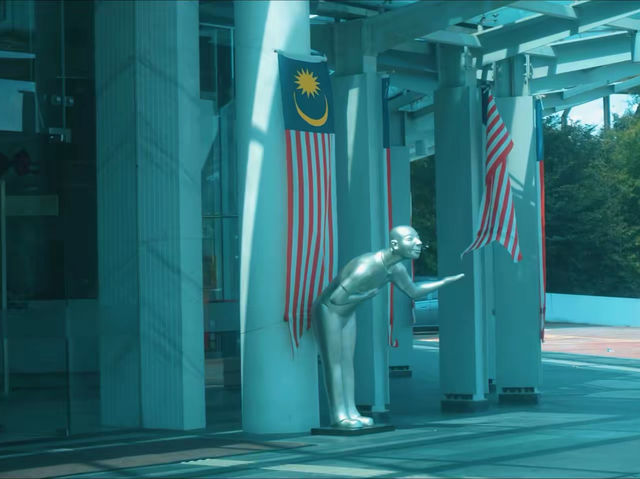 A Stylish Escape: The Everly Hotel A Stylish Escape: The Everly Hotel