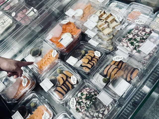 The Lion’s Lament: Lucerne’s Most Touching Tribute The Lion’s Lament: Lucerne’s Most Touching Tribute