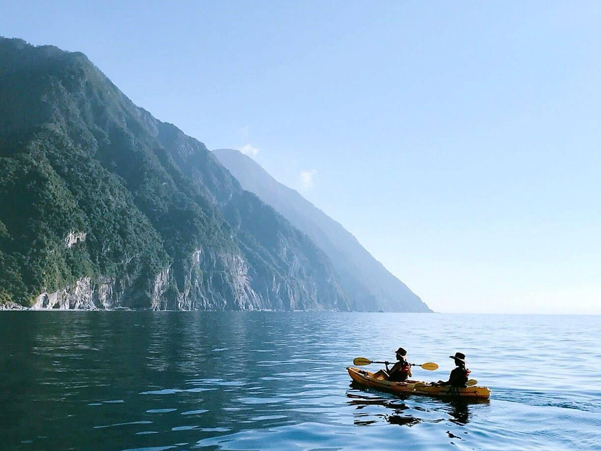 Kayaking at Qingshui Cliff | Catching the Sunrise at Sea