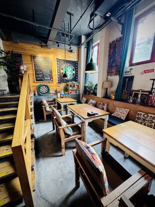 A Hidden Gem in DongZhiMen: Wiggly Jiggly’s